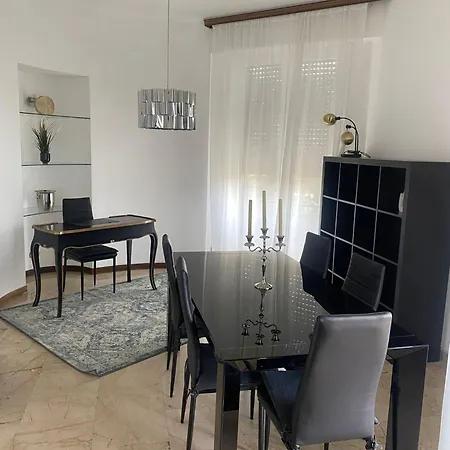 Eur Centro Lux Con Camino 로마